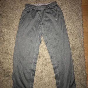 Nike thermafit sweatpants